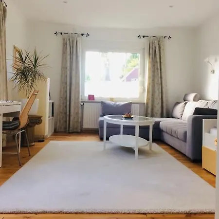 דירה Schoene In Suedlage Mit Terrasse